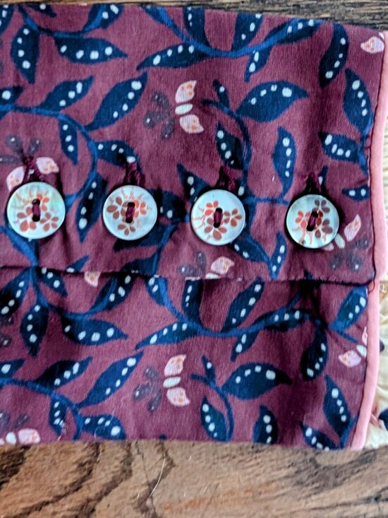 NWT Farm Rio Ainika Chill Blouse | Size M | Anthropologie - Picture 13 of 13